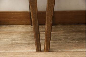 中古　美品　永田良介商店　神戸洋家具　落ち着きのあるシックな佇まいが魅力のラダー型食堂椅子2脚セット(ダイニングチェア、ラダーバックチェア、ワークチェア、板座チェア、椅子、イス)(R-065702)
