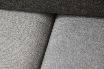 中古　極美品　FRITZ HANSEN(フリッツハンセン)　アルファベットソファシリーズ　クッション2個付き　シンプルモダンなデザインが魅力的な2人掛けソファ(2シーター、2P、二人掛け)(定価約66万円)(R-065711)
