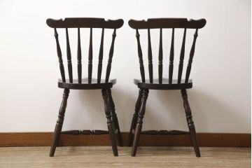 中古　美品　松本民芸家具　上品な佇まいが魅力のSP型スピンドルチェア2脚セット(板座チェア、椅子、イス、ダイニングチェア)(R-065717)