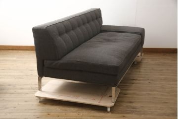 中古　超美品　Cassinaixc.(カッシーナイクスシー)　Philippe Starck(フィリップ・スタルク)　249 VOLAGE　EX-S(ヴォラージュ　エクストラソフト)　シンプルモダンな空間を演出できるサイドテーブル付きシステムソファ(L字型、コーナーソファ、5人掛け、6人掛け)(定価約365万円)(R-065719)