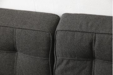 中古　超美品　Cassinaixc.(カッシーナイクスシー)　Philippe Starck(フィリップ・スタルク)　249 VOLAGE　EX-S(ヴォラージュ　エクストラソフト)　シンプルモダンな空間を演出できるサイドテーブル付きシステムソファ(L字型、コーナーソファ、5人掛け、6人掛け)(定価約365万円)(R-065719)