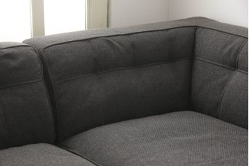 中古　超美品　Cassinaixc.(カッシーナイクスシー)　Philippe Starck(フィリップ・スタルク)　249 VOLAGE　EX-S(ヴォラージュ　エクストラソフト)　シンプルモダンな空間を演出できるサイドテーブル付きシステムソファ(L字型、コーナーソファ、5人掛け、6人掛け)(定価約365万円)(R-065719)