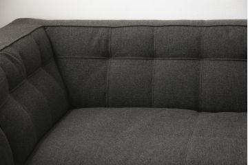 中古　超美品　Cassinaixc.(カッシーナイクスシー)　Philippe Starck(フィリップ・スタルク)　249 VOLAGE　EX-S(ヴォラージュ　エクストラソフト)　シンプルモダンな空間を演出できるサイドテーブル付きシステムソファ(L字型、コーナーソファ、5人掛け、6人掛け)(定価約365万円)(R-065719)