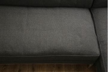 中古　超美品　Cassinaixc.(カッシーナイクスシー)　Philippe Starck(フィリップ・スタルク)　249 VOLAGE　EX-S(ヴォラージュ　エクストラソフト)　シンプルモダンな空間を演出できるサイドテーブル付きシステムソファ(L字型、コーナーソファ、5人掛け、6人掛け)(定価約365万円)(R-065719)