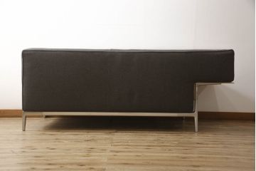 中古　超美品　Cassinaixc.(カッシーナイクスシー)　Philippe Starck(フィリップ・スタルク)　249 VOLAGE　EX-S(ヴォラージュ　エクストラソフト)　シンプルモダンな空間を演出できるサイドテーブル付きシステムソファ(L字型、コーナーソファ、5人掛け、6人掛け)(定価約365万円)(R-065719)