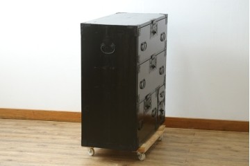 和製アンティーク　味わい深い風合いが魅力!!小振りな佐渡箪笥　(R-065745)