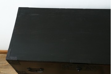 和製アンティーク　味わい深い風合いが魅力!!小振りな佐渡箪笥　(R-065745)