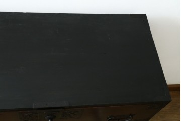 和製アンティーク　味わい深い風合いが魅力!!小振りな佐渡箪笥　(R-065745)