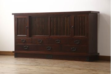 中古　伝統民芸家具　和の趣溢れる佇まいが魅力の岩谷堂箪笥サイドボード(引き出し、収納棚、戸棚、サイドキャビネット)(R-065747)