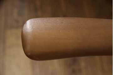 中古　展示美品　CONDE HOUSE(カンディハウス)　WING LUX LD(ウイング ラックス)　ウォールナット　滑らかな木肌とスタイリッシュなデザインが魅力のアームチェア2脚セット(セミアーム、ハーフアーム、サイドチェア、ダイニングチェア、椅子、イス)(1脚定価約11万円)(R-065756)