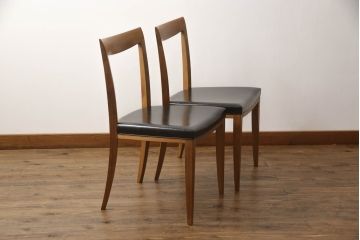 中古　展示美品　Ritzwell(リッツウェル)　CAREZZA(カレッツァ)　782　ウォールナット材　洗練されたフォルムが魅力のチェア2脚セット(ダイニングチェア、椅子、イス)(定価1脚約10万円)(R-065757)