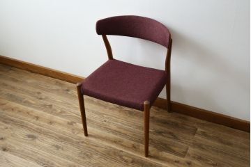 中古　展示品　Ritzwell(リッツウェル)　CHARLIE(チャーリー)　フォルムの美しさが魅力のクッション付きチェア(ダイニングチェア、椅子、イス)(R-065761)