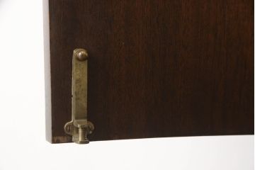 イギリスアンティーク　ウォールナット材　美しい杢目が目を惹くトールチェスト(タワーチェスト、縦型チェスト、引き出し、収納棚、戸棚、キャビネット、英国)(R-065764)