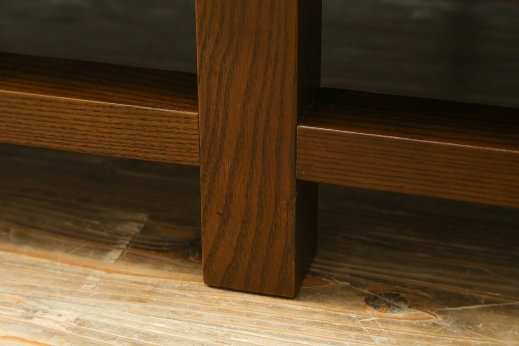 新古　未使用展示品　Ritzwell(リッツウェル)　GRAND LEEWISE(グランドリーワイズ)　和モダンなコーディネートに活躍してくれる肘なし2人掛けソファ&オットマン&サイドテーブル3点セット　定価3点計約75万円　(R-065765)