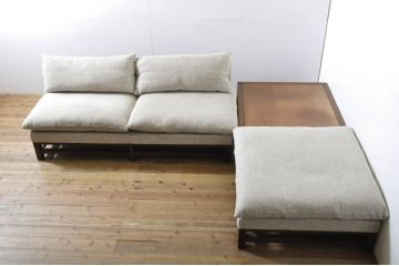 中古　展示品　Ritzwell(リッツウェル)　GRAND LEEWISE(グランドリーワイズ)　和モダンなコーディネートに活躍してくれる肘なし2人掛けソファ&オットマン&サイドテーブル3点セット(ラブソファ、2Pソファ、二人掛け、フットスツール、リビングテーブル、センターテーブル)(定価3点計約75万円)(R-065765)