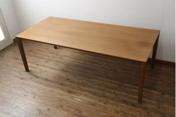 中古　CONDE HOUSE(カンディハウス)　WING LUX LD　ウォールナット材　三角モチーフの脚がお洒落!シンプルな中にこだわりが感じられるダイニングテーブル(6人掛け、8人掛け、食卓、作業台)(定価297,000円)(R-065768)