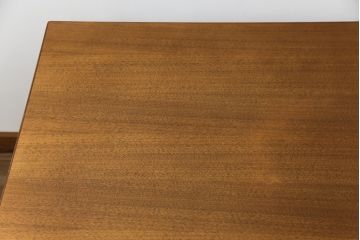 中古　CONDE HOUSE(カンディハウス)　WING LUX LD　ウォールナット材　三角モチーフの脚がお洒落!シンプルな中にこだわりが感じられるダイニングテーブル(6人掛け、8人掛け、食卓、作業台)(定価297,000円)(R-065768)