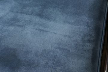 中古　松本民芸家具　#301型曲肘布張イス　上品なブルーカラーが空間のアクセントになる3人掛けソファ(3P、三人掛け、トリプルソファ、アームソファ)(定価約48万円)(R-065776)