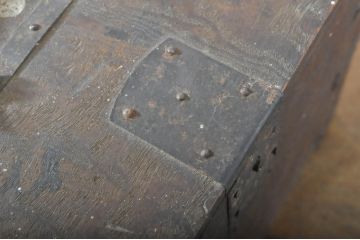 和製アンティーク　タモ材　玉杢　経年によって増した味わいが魅力的な金具付き硯箱(小)(小引き出し、掛硯、掛け硯、筆箱、小物収納、印箱)