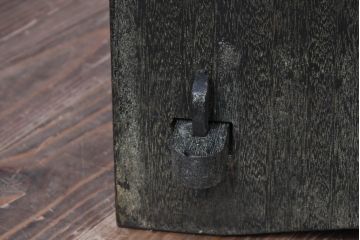 和製アンティーク　ダークカラーがおしゃれ!!和モダンな空間づくりにもおすすめの楔(くさび)式本棚(ブックシェルフ、オープンラック、収納棚、飾り棚)(R-065802)