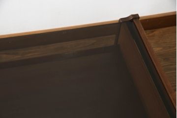 和製ビンテージ　日田工芸　チーク材　スモークがかったガラス天板がおしゃれなセンターテーブル(リビングテーブル、ローテーブル、ヴィンテージ)(R-065808)