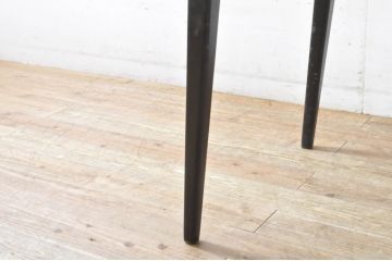 イギリスビンテージ　チーク材　小振りなサイズが使いやすい!!洗練されたデザインのダイニングテーブル(2人掛け、4人掛け、エクステンションテーブル、拡張式テーブル、食卓、英国、ヴィンテージ)(R-065821)