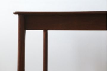 イギリスビンテージ　A.H McINTOSH(マッキントッシュ)　天板にローズウッド材が使われたダイニングテーブル(エクステンションテーブル、拡張式、4人掛け、6人掛け、北欧、英国、ヴィンテージ)(R-065825)