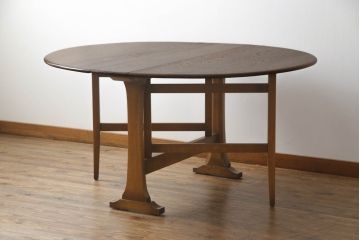 イギリスビンテージ　ERCOL(アーコール)　流れるような木目が目を惹くドロップリーフテーブル(ダイニングテーブル、2人掛け、4人掛け、バタフライテーブル、ゲートレッグテーブル、ラウンドテーブル、食卓、エクステンションテーブル、ヴィンテージ、英国)(R-065827)