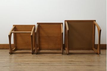 イギリスビンテージ　G-PLAN(ジープラン)　タイルトップがお洒落なネストテーブル(サイドテーブル、カフェテーブル、コーヒーテーブル、ローテーブル、英国、ヴィンテージ、北欧)(R-065832)