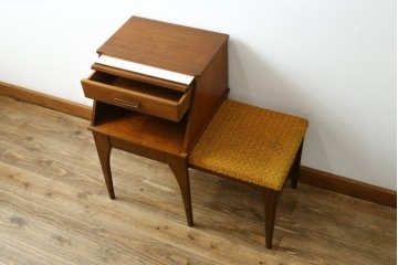 イギリスビンテージ　CHiPPY TELEPHONE SEATS　チーク材とバーチ材製のテレフォンベンチ　(R-065834)