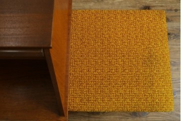 イギリスビンテージ　CHiPPY TELEPHONE SEATS　チーク材とバーチ材製のテレフォンベンチ　(R-065834)