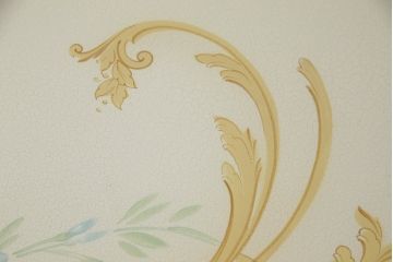 中古　美品　イタリア高級家具　SILIK(シリック)　ロココ調の豪華な装飾が優美なサイドボード(サイドキャビネット、戸棚、収納棚、引き出し)(R-065839)
