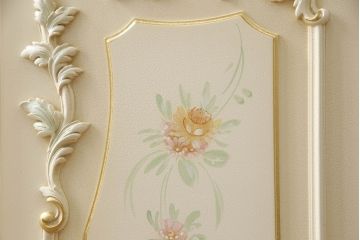 中古　美品　イタリア高級家具　SILIK(シリック)　ロココ調の豪華な装飾が優美なサイドボード(サイドキャビネット、戸棚、収納棚、引き出し)(R-065839)