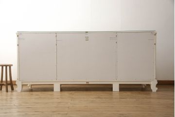 中古　美品　イタリア高級家具　SILIK(シリック)　ロココ調の豪華な装飾が優美なサイドボード(サイドキャビネット、戸棚、収納棚、引き出し)(R-065839)