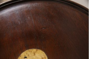 イギリスアンティーク　マホガニー材　クラシカルな佇まいが魅力のワインテーブル(サイドテーブル、コーヒーテーブル、カフェテーブル、丸テーブル、ラウンドテーブル、花台、英国)(R-065845)