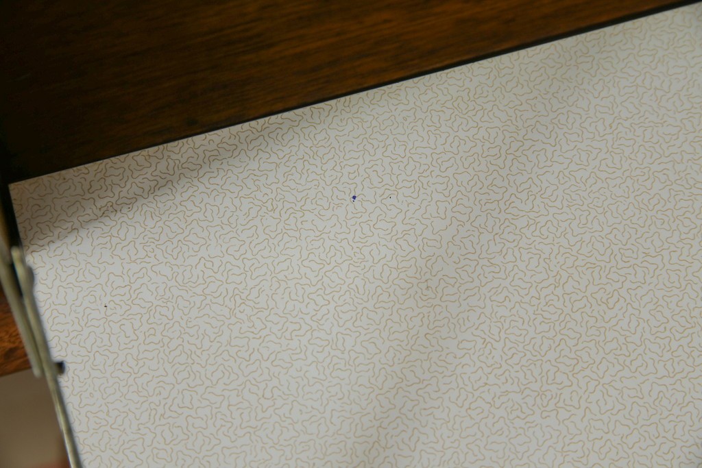 イギリスビンテージ　nathan(ネイサン)社　希少モデル!　チーク材　スタイリッシュなサイドボード　(R-065849)