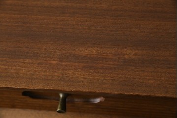 イギリスビンテージ　nathan(ネイサン)社　希少モデル!　チーク材　スタイリッシュなサイドボード　(R-065849)