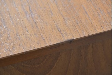 イギリスビンテージ　チーク材　北欧スタイルにおすすめ!!優しい木の温もり溢れるサイドボード　(R-065852)