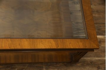 中古　DREXEL HERITAGE(ドレクセルヘリテイジ)　高級感たっぷりなガラストップのセンターテーブル(ローテーブル、リビングテーブル、カクテルテーブル)(定価約60万円)(R-065859)
