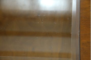 中古　DREXEL HERITAGE(ドレクセルヘリテイジ)　高級感たっぷりなガラストップのセンターテーブル(ローテーブル、リビングテーブル、カクテルテーブル)(定価約60万円)(R-065859)