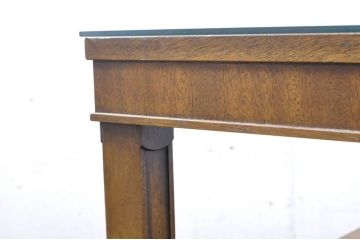 中古　DREXEL HERITAGE(ドレクセルヘリテイジ)　Triune(トライユン)シリーズ　すっきりした佇まいのエンドテーブル(サイドテーブル、ナイトテーブル、飾り台)(R-065862)