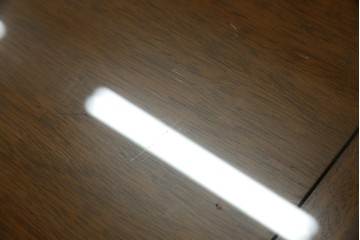 中古　DREXEL HERITAGE(ドレクセルヘリテイジ)　Triune(トライユン)シリーズ　すっきりした佇まいのエンドテーブル　(R-065862)