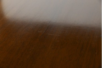 中古　DREXEL HERITAGE(ドレクセルヘリテイジ)　Triune(トライユン)シリーズ　すっきりした佇まいのエンドテーブル　(R-065862)