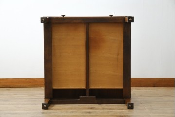 中古　DREXEL HERITAGE(ドレクセルヘリテイジ)　Triune(トライユン)シリーズ　すっきりした佇まいのエンドテーブル　(R-065862)