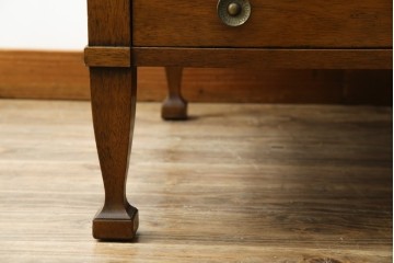 中古　DREXEL HERITAGE(ドレクセルヘリテイジ)　Triune(トライユン)シリーズ　すっきりした佇まいのエンドテーブル　(R-065862)