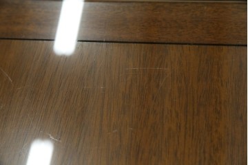 中古　DREXEL HERITAGE(ドレクセルヘリテイジ)　Triune(トライユン)シリーズ　すっきりした佇まいのエンドテーブル　(R-065862)