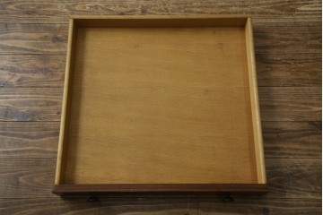 中古　DREXEL HERITAGE(ドレクセルヘリテイジ)　Triune(トライユン)シリーズ　すっきりした佇まいのエンドテーブル　(R-065862)