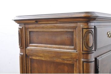 中古　DREXEL HERITAGE(ドレクセルヘリテイジ)　old continent(オールドコンチネント)　拡張式天板付き!!高級感溢れる佇まいのサーバー(洋酒棚、カウンターテーブル、収納棚、戸棚、サイドボード、サイドキャビネット)(定価約82万円)(R-065863)