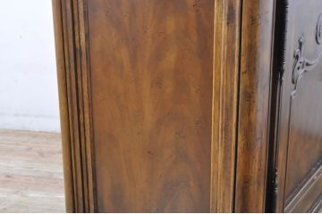 中古　DREXEL HERITAGE(ドレクセルヘリテイジ)　old continent(オールドコンチネント)　拡張式天板付き!!高級感溢れる佇まいのサーバー(洋酒棚、カウンターテーブル、収納棚、戸棚、サイドボード、サイドキャビネット)(定価約82万円)(R-065863)