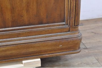中古　DREXEL HERITAGE(ドレクセルヘリテイジ)　old continent(オールドコンチネント)　拡張式天板付き!!高級感溢れる佇まいのサーバー(洋酒棚、カウンターテーブル、収納棚、戸棚、サイドボード、サイドキャビネット)(定価約82万円)(R-065863)